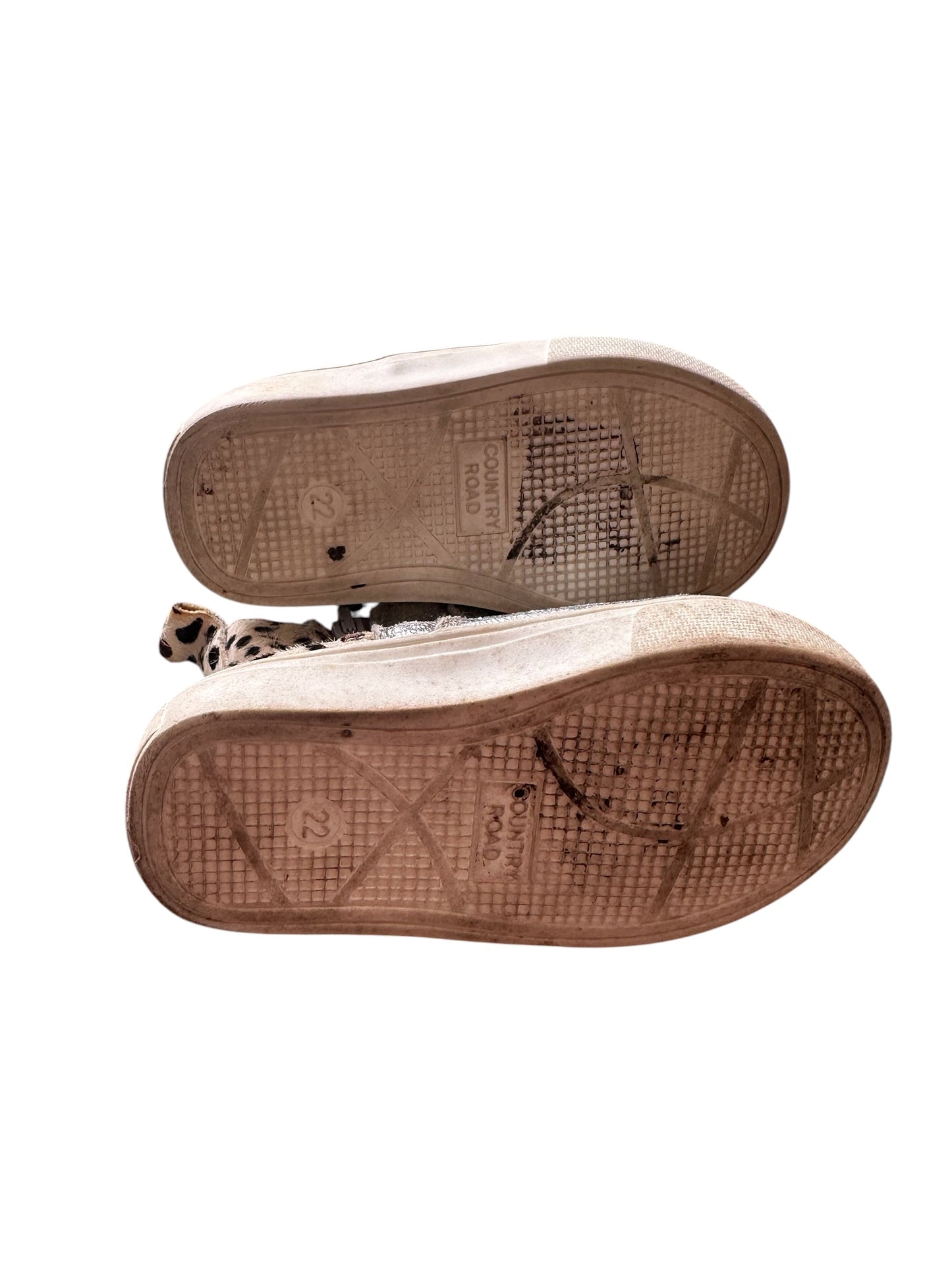 Country Road Boots - Size EU 22