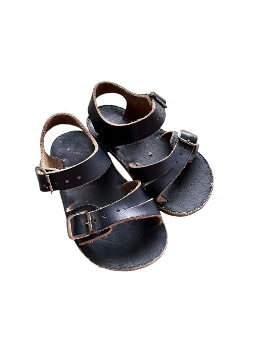 Saltwater Navy Sandals - Size 4