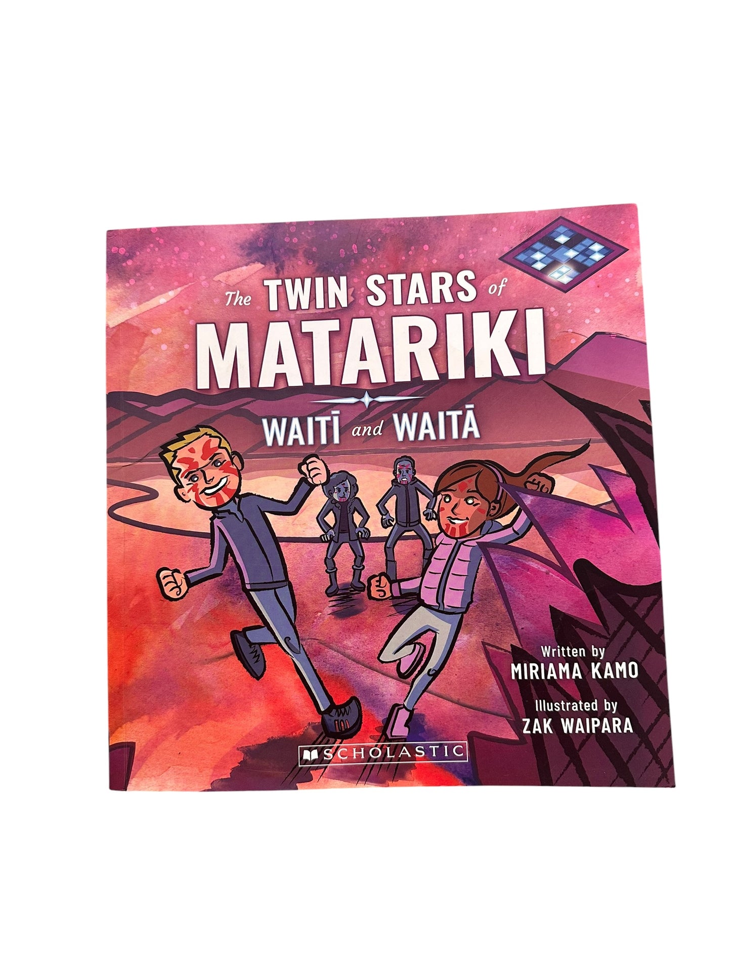 Twin Stars of Matariki Waitī and Waitā