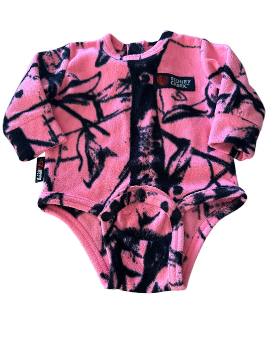 Stoney Creek Onesie - Size 3-6 Months