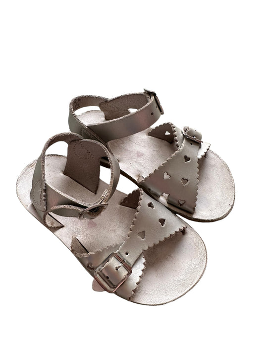 Silver Heart Saltwater Sandals - Size 7